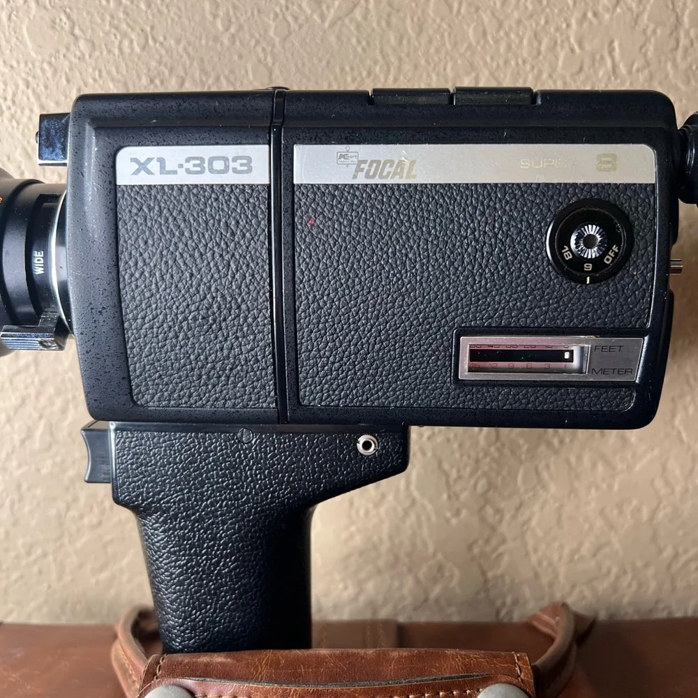 Vintage Focal XL-303 Super 8 Movie Camera with Case | Mid-Century Film Decor